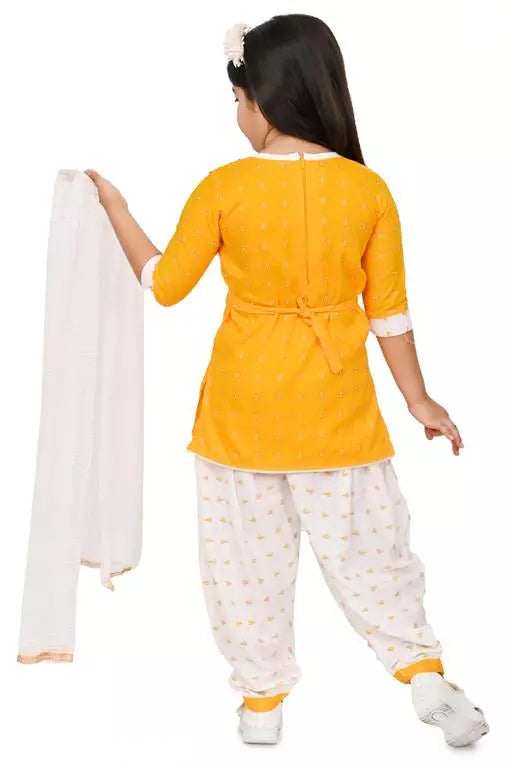 Shiidal Girls Casual, Formal, Festive & Party Kurta and Patiala Set